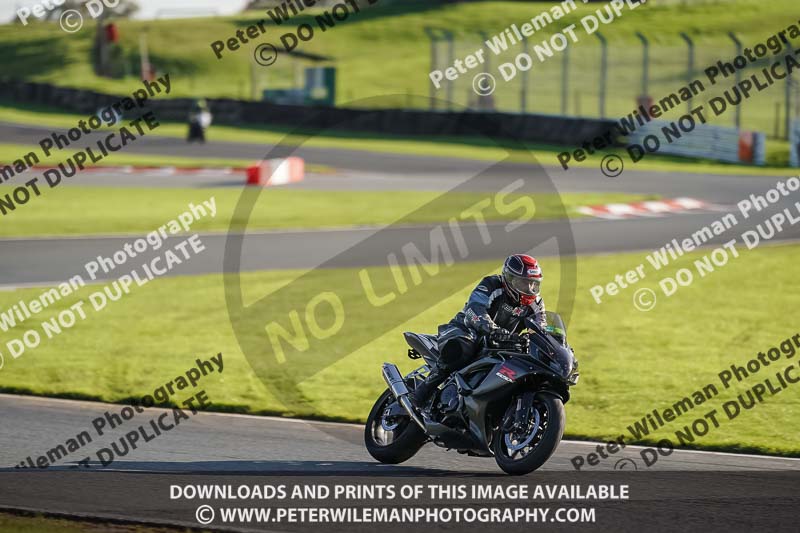 anglesey;brands hatch;cadwell park;croft;donington park;enduro digital images;event digital images;eventdigitalimages;mallory;no limits;oulton park;peter wileman photography;racing digital images;silverstone;snetterton;trackday digital images;trackday photos;vmcc banbury run;welsh 2 day enduro